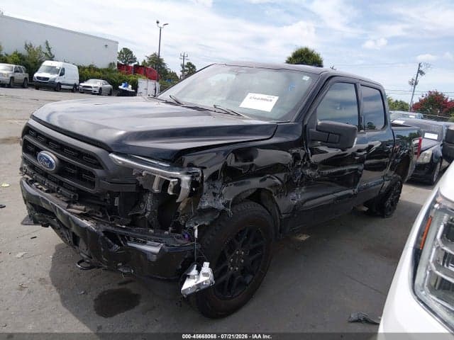 2023 FORD F-150 XLT 2