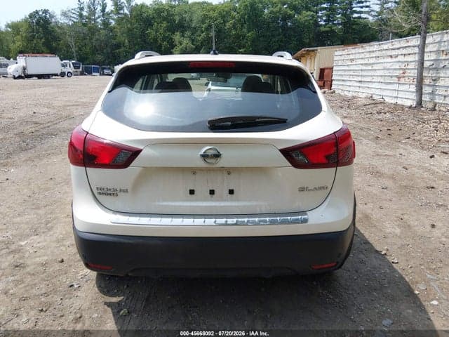 2019 NISSAN ROGUE SPORT SL 16