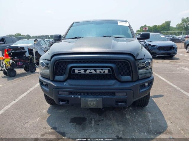 2019 RAM 1500 CLASSIC WARLOCK 4X2 6'4 BOX 12