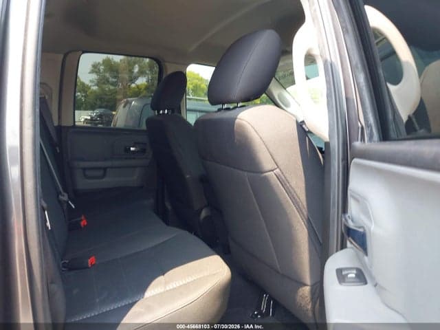 2019 RAM 1500 CLASSIC WARLOCK 4X2 6'4 BOX 8
