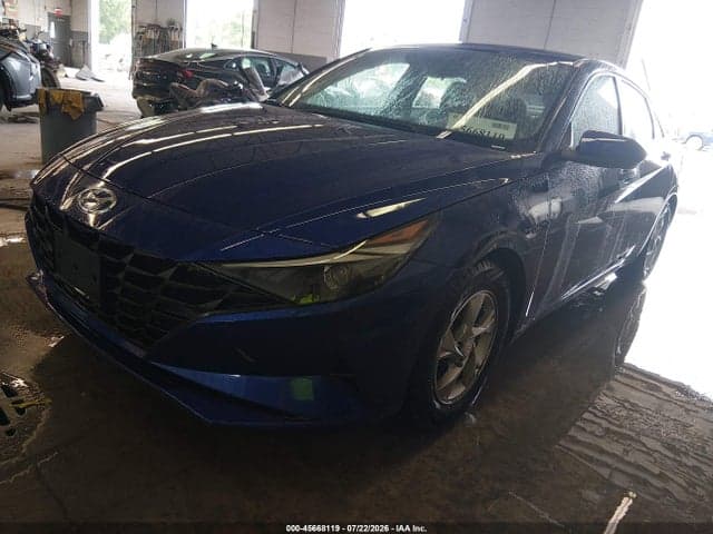 2021 HYUNDAI ELANTRA SE 2