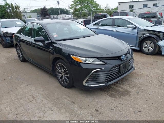 2021 TOYOTA CAMRY XLE HYBRID - 1