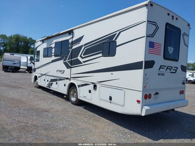 2021 FORD F53 3