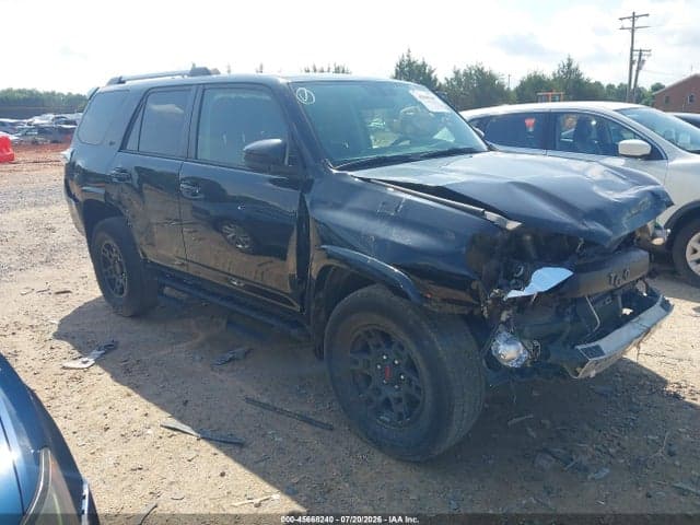 2019 TOYOTA 4RUNNER SR5 1