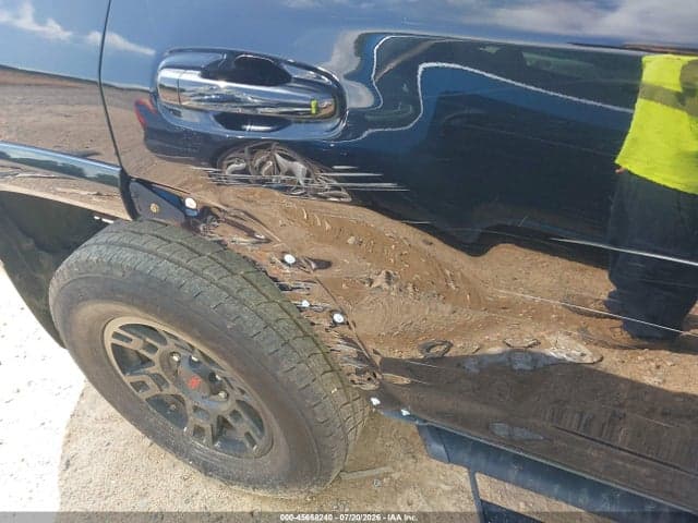 2019 TOYOTA 4RUNNER SR5 18