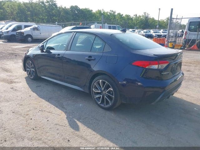 2021 TOYOTA COROLLA SE 3