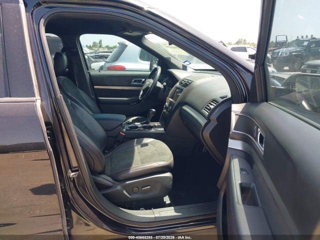 2019 FORD EXPLORER XLT 5
