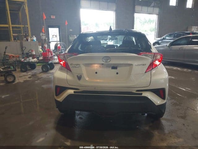 2019 TOYOTA C-HR LIMITED 16