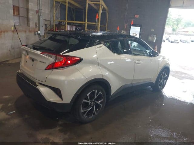 2019 TOYOTA C-HR LIMITED 4