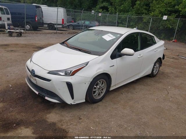 2021 TOYOTA PRIUS LE 2