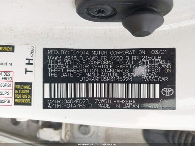 2021 TOYOTA PRIUS LE 9