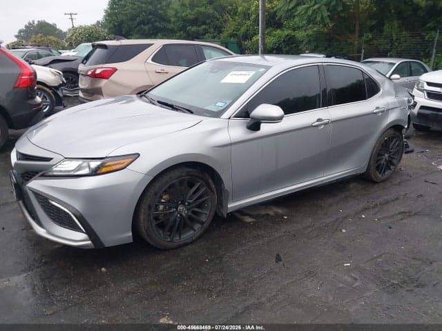 2024 TOYOTA CAMRY XSE 2