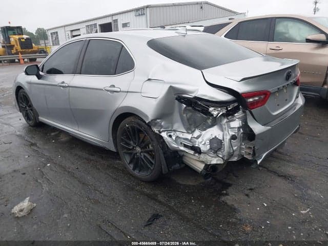 2024 TOYOTA CAMRY XSE 3