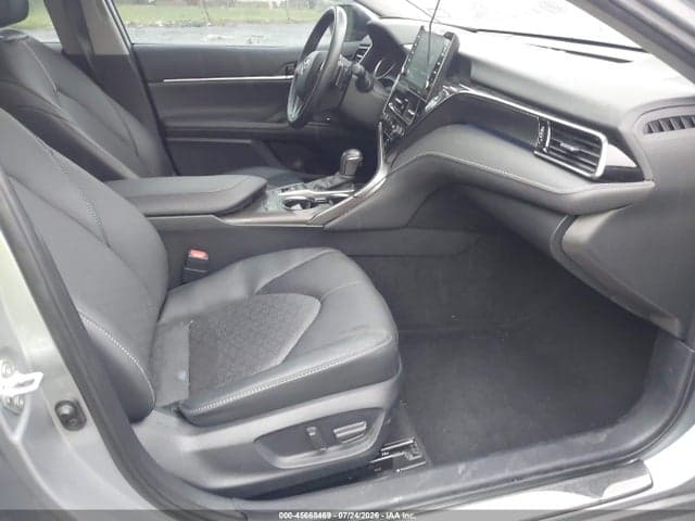 2024 TOYOTA CAMRY XSE 5