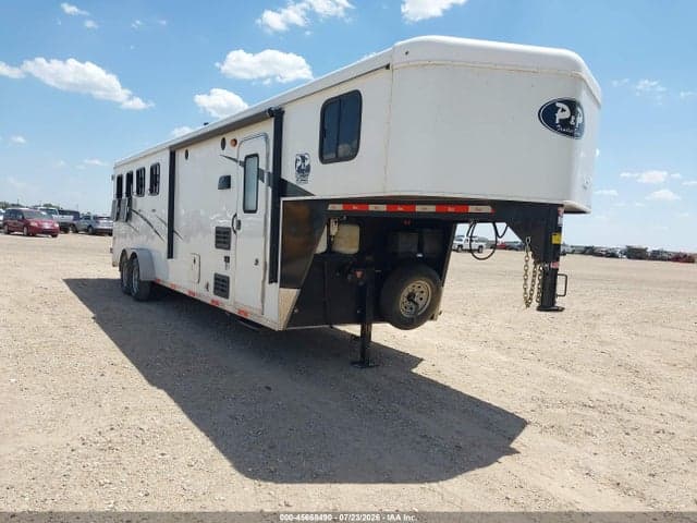 2020 BISON COACH 38' 4 STALL HORSE TRAILER