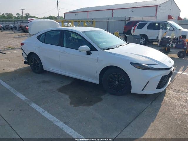 2025 TOYOTA CAMRY LE 1
