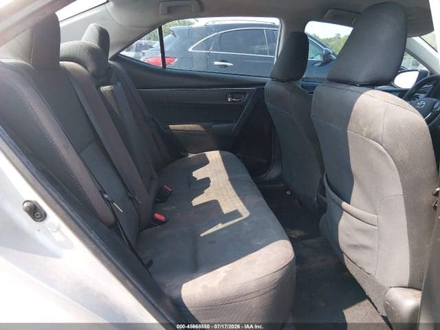 2019 TOYOTA COROLLA LE 8