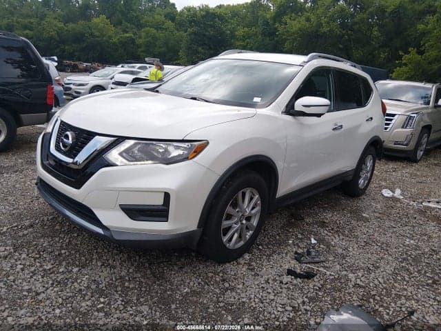 2017 NISSAN ROGUE SV 2