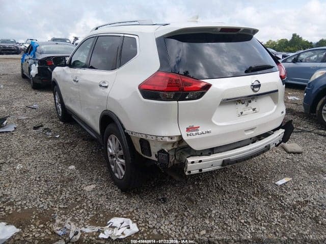 2017 NISSAN ROGUE SV 3