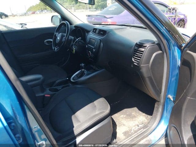 2017 KIA SOUL + 5