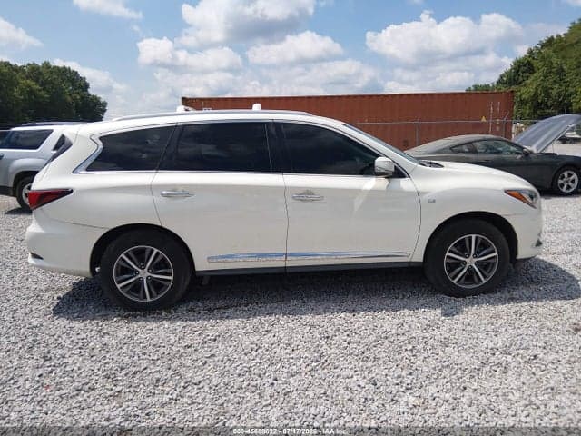 2017 INFINITI QX60 13