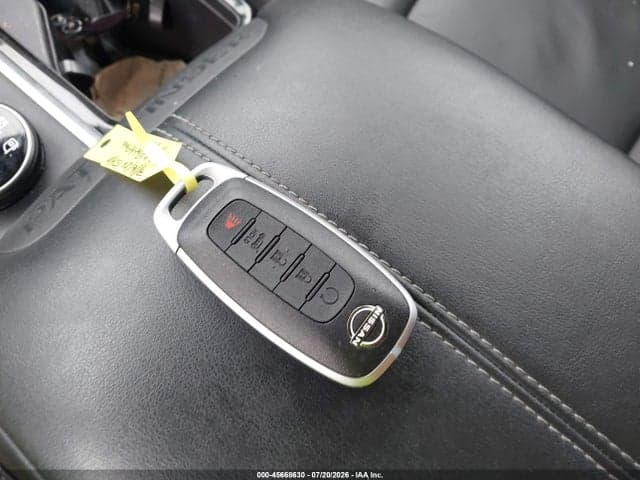 2024 NISSAN PATHFINDER SL 4WD 11