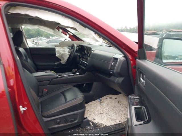 2024 NISSAN PATHFINDER SL 4WD 5