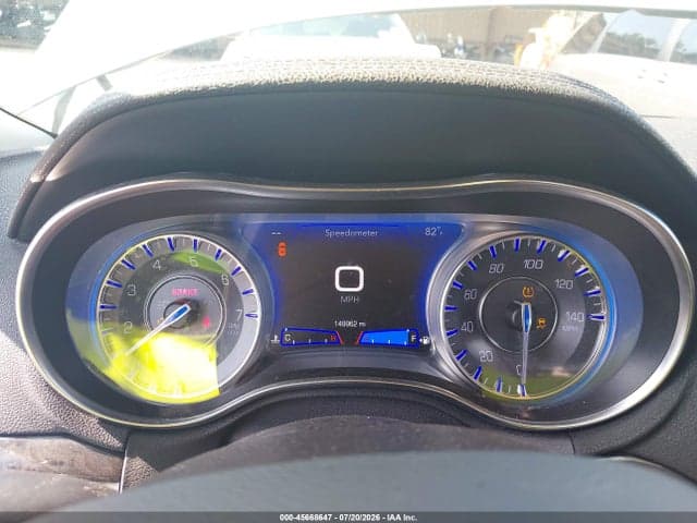 2019 CHRYSLER 300 LIMITED 7