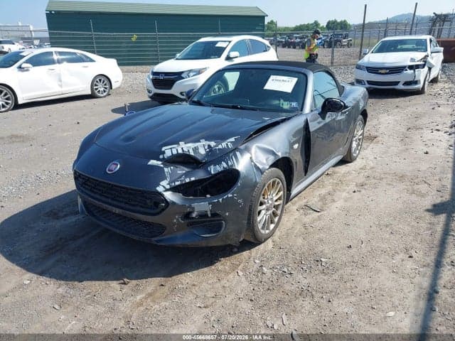 2017 FIAT 124 SPIDER CLASSICA 2