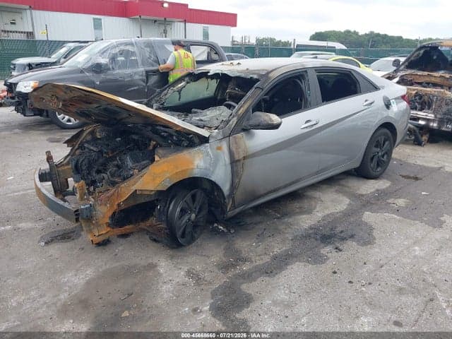2021 HYUNDAI ELANTRA SEL 2