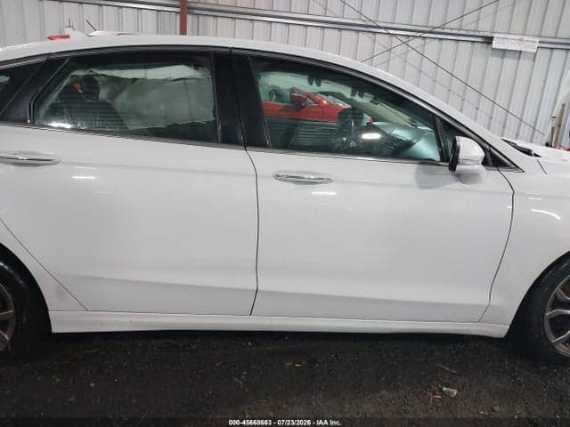 2019 FORD FUSION SEL 13