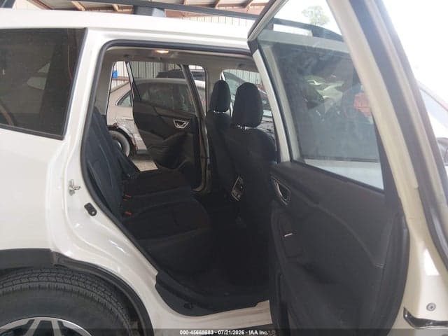2019 SUBARU FORESTER PREMIUM 8