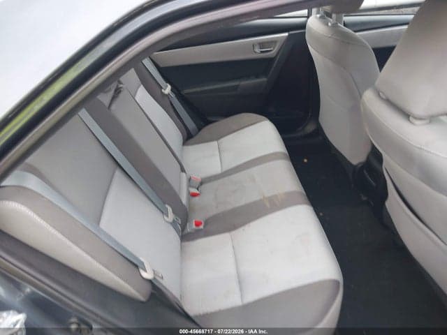 2018 TOYOTA COROLLA LE 8