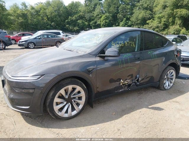 2026 TESLA MODEL Y 2