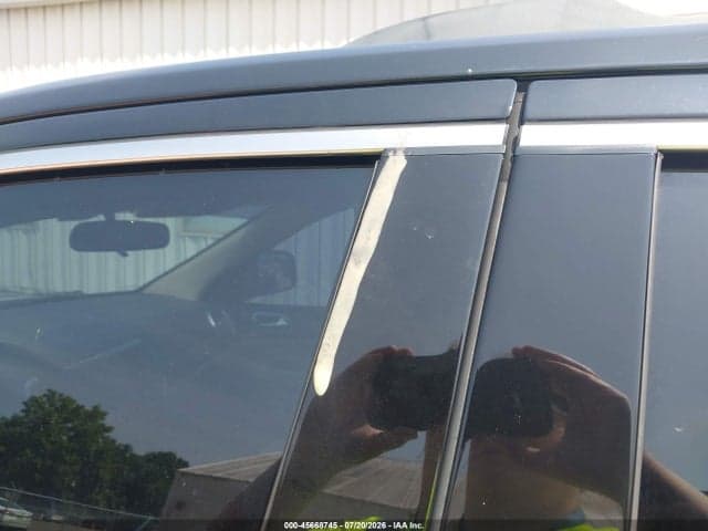 2019 JEEP GRAND CHEROKEE LAREDO E 4X4 6