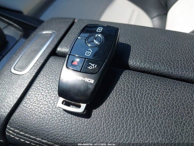 2021 MERCEDES-BENZ AMG A 35 4MATIC 11