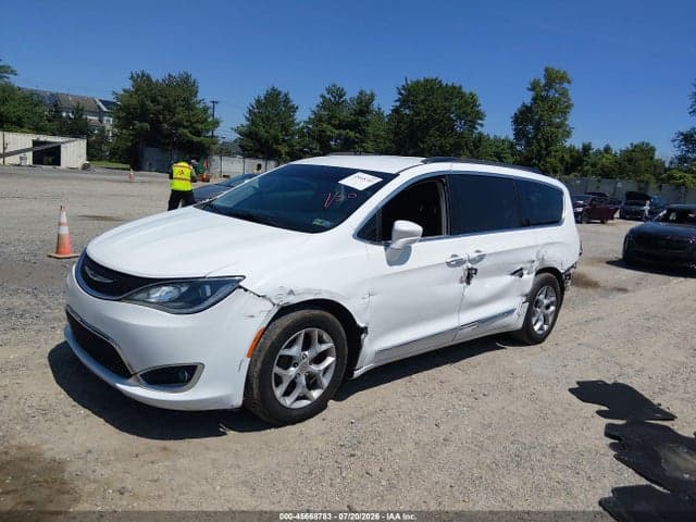 2017 CHRYSLER PACIFICA TOURING-L 2