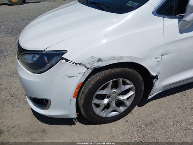 2017 CHRYSLER PACIFICA TOURING-L 6