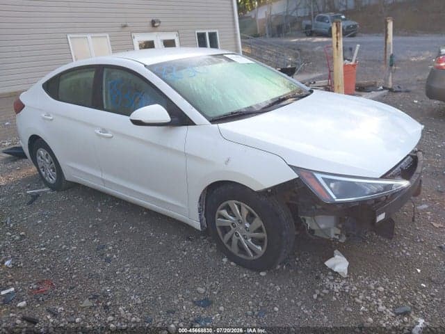2019 HYUNDAI ELANTRA SE 1