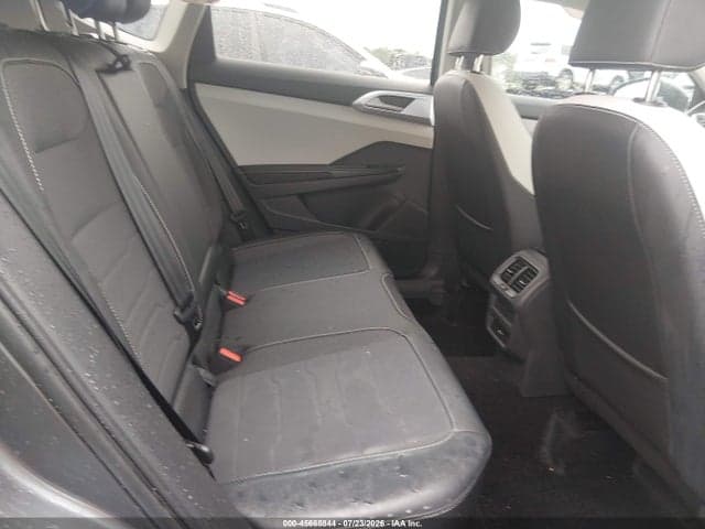 2025 VOLKSWAGEN TAOS 1.5T SE 8