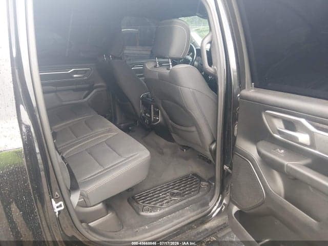 2020 RAM 1500 BIG HORN 4X2 5'7 BOX 8