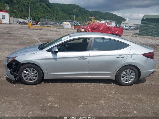 2019 HYUNDAI ELANTRA SE 15