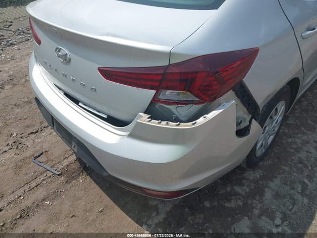 2019 HYUNDAI ELANTRA SE 19