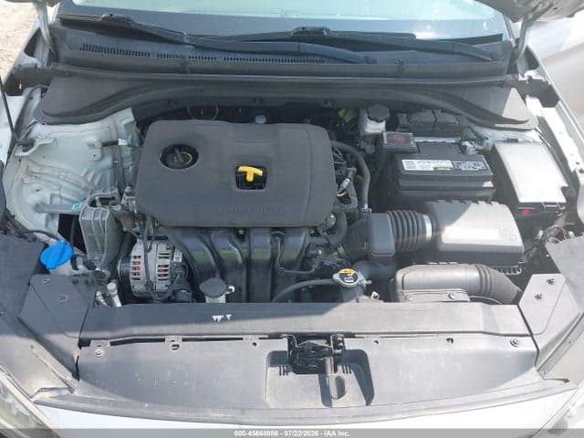 2019 HYUNDAI ELANTRA SE 10