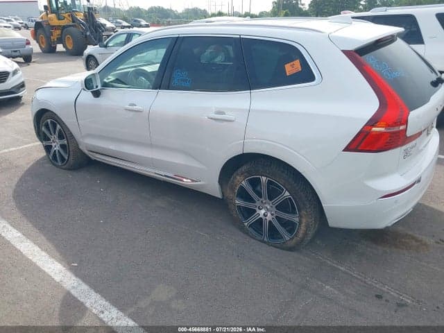 2021 VOLVO XC60 T5 INSCRIPTION 3