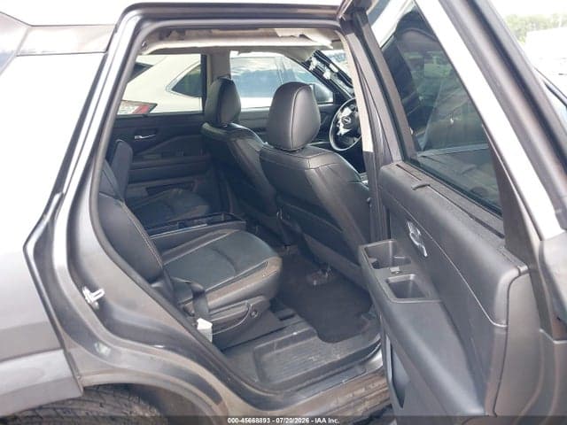 2023 NISSAN PATHFINDER SL 4WD 8