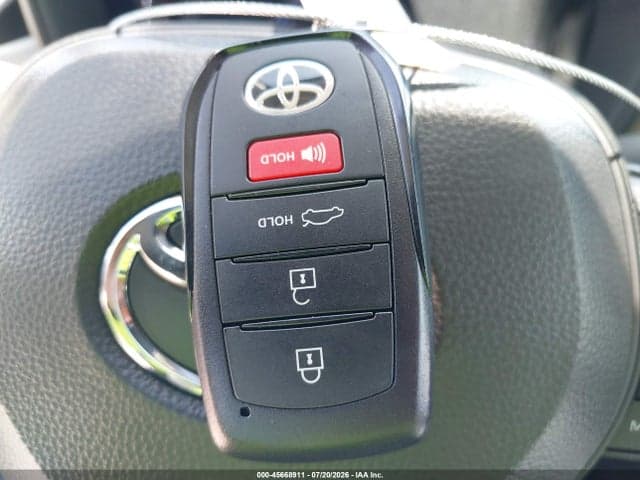 2026 TOYOTA COROLLA LE 11