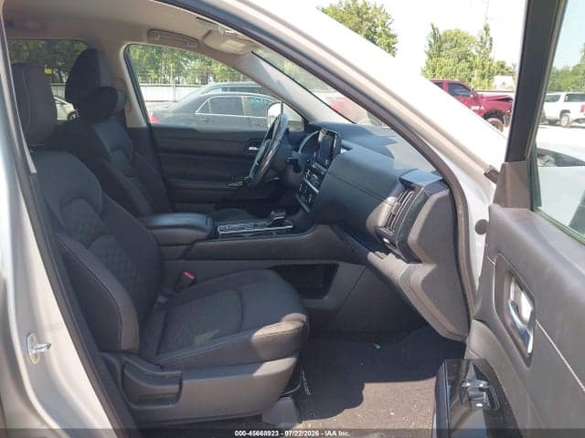 2022 NISSAN PATHFINDER SV 2WD 5