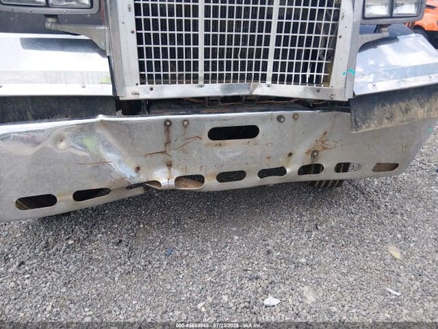 1986 FREIGHTLINER CONVENTIONAL FLC 12
