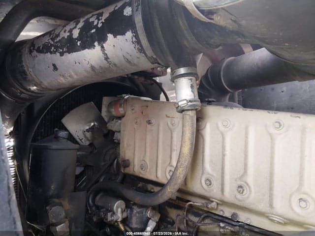 1986 FREIGHTLINER CONVENTIONAL FLC 10